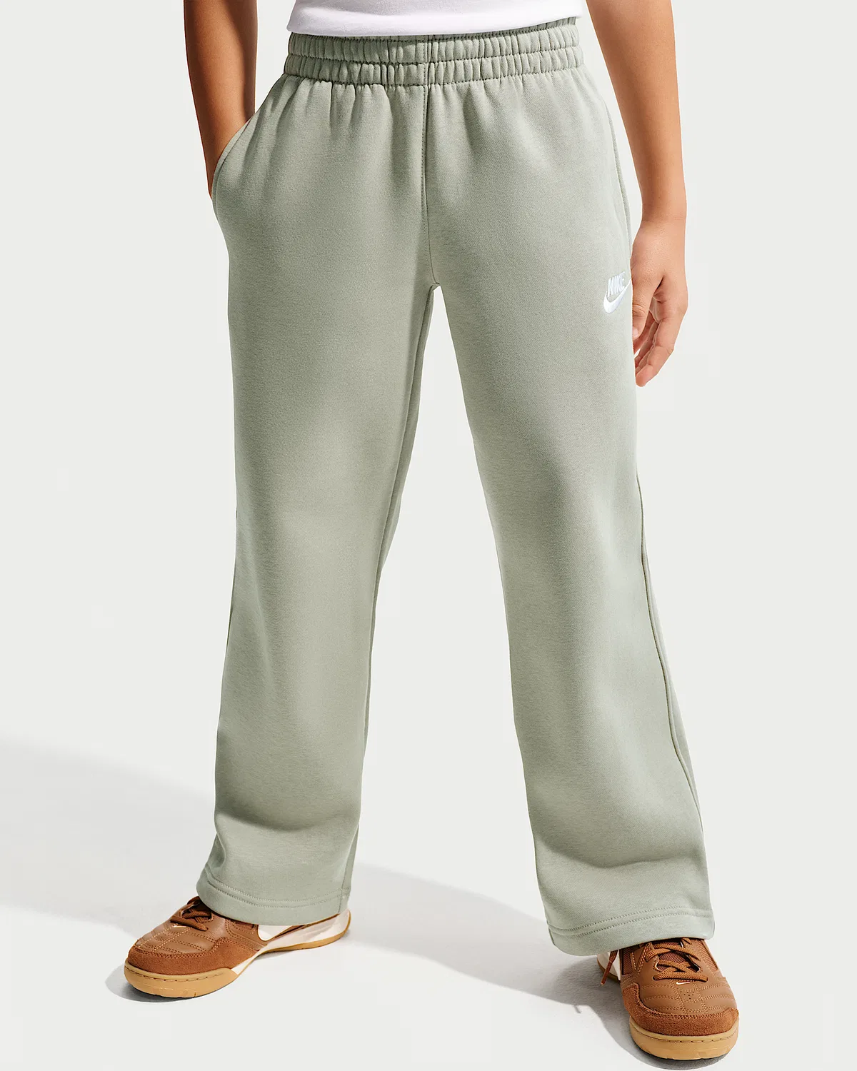 Детские свободные штаны с открытым низом Nike Sportswear, Spruce Fog/White — фото 2