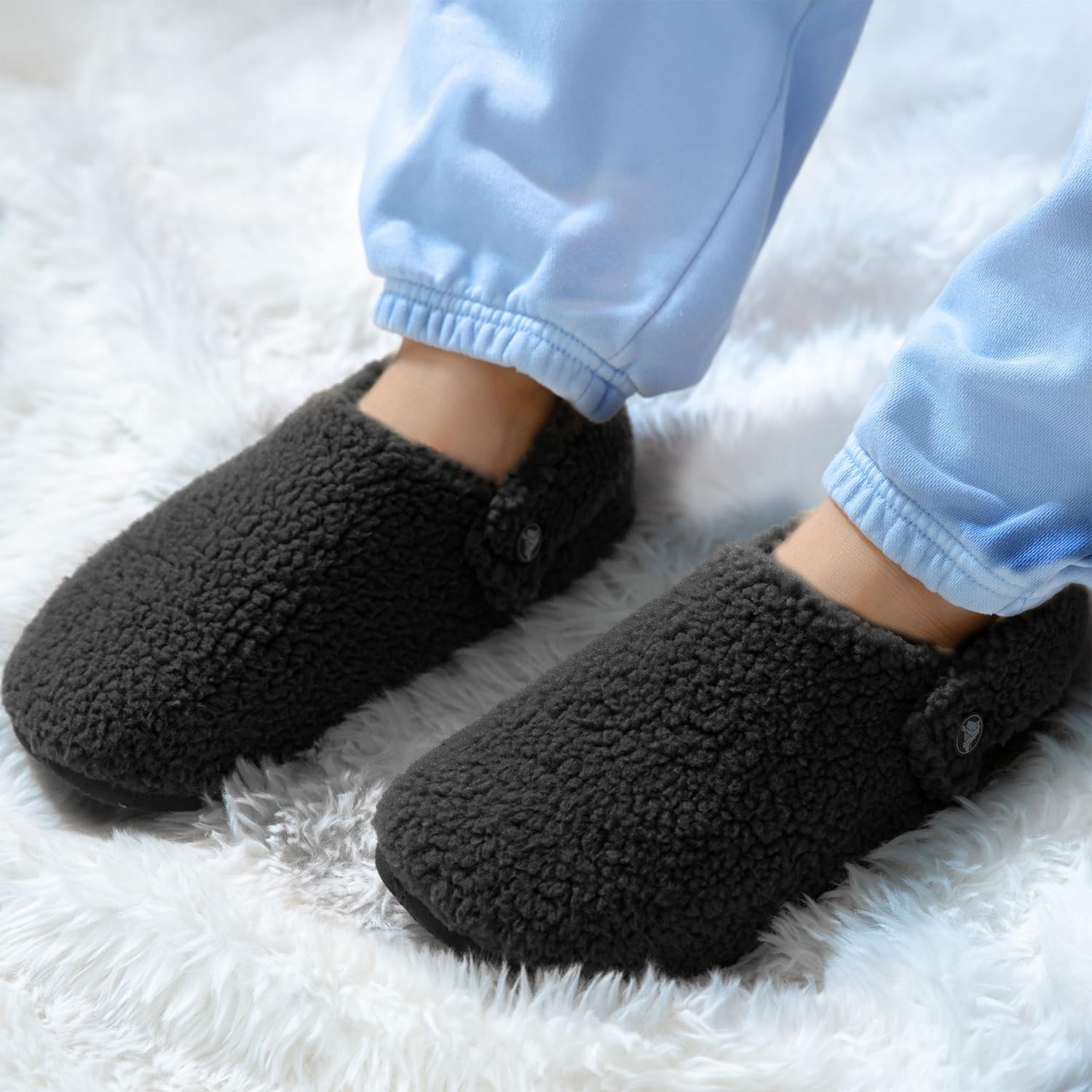 Мужские классические мягкие тапочки Crocs, черный — фото 2