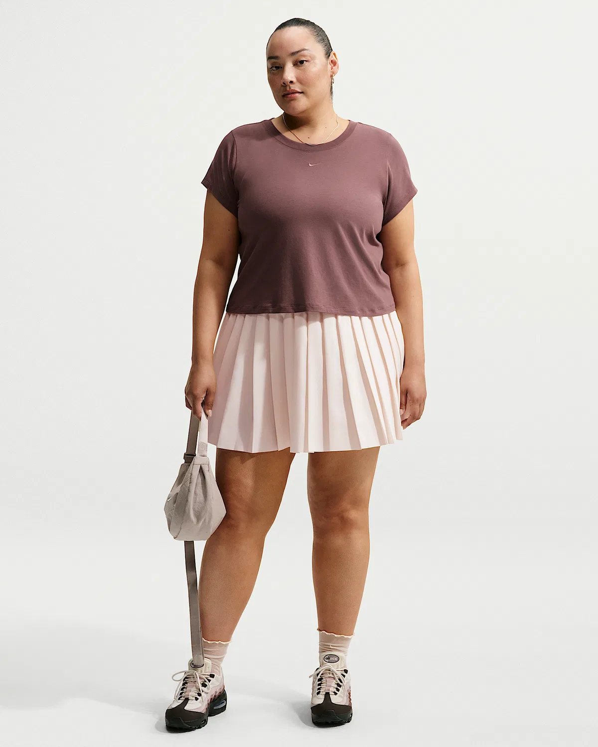 Женская плиссированная юбка (большие размеры) Nike Sportswear, Chalk/Chalk