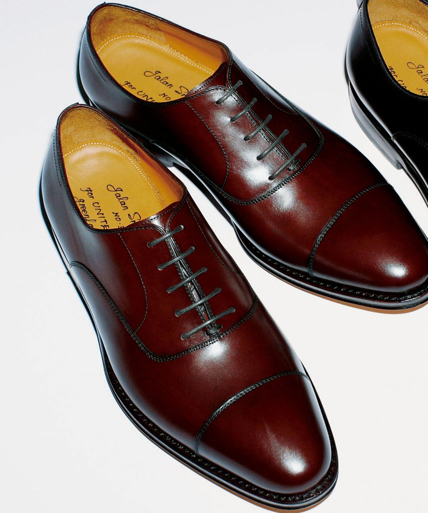 Туфли с закрытым носком и пятью люверсами UNITED ARROWS green label relaxing, DK BROWN