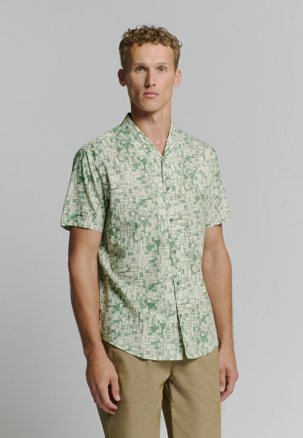 

Рубашка PRINTED NO EXCESS, зеленый