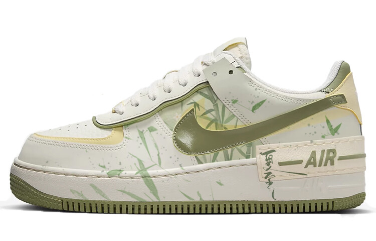 

Кроссовки Nike Air Force 1 Skateboard Shoes Women's Low-Top White/Green, зеленый