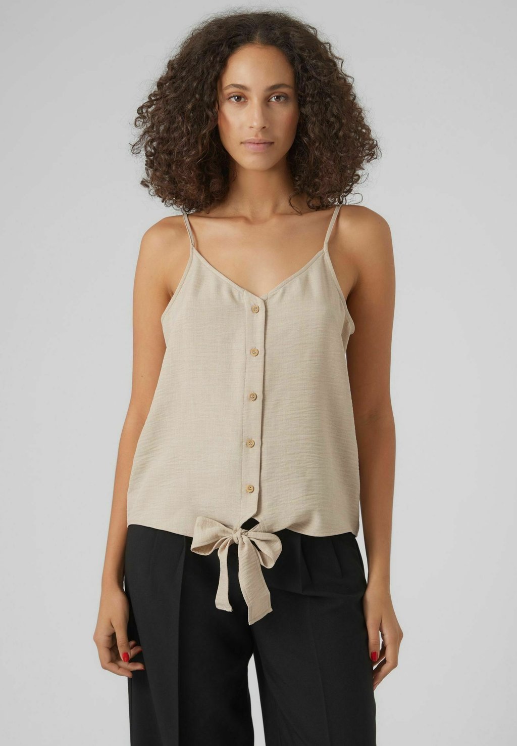 

Топ OBERTEIL Vero Moda, бежевый