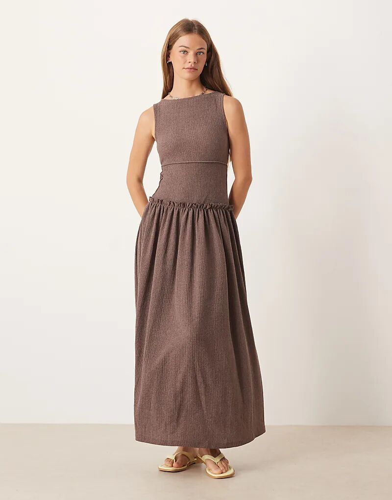 

Коричневое платье миди с фактурными швами от ASOS DESIGN