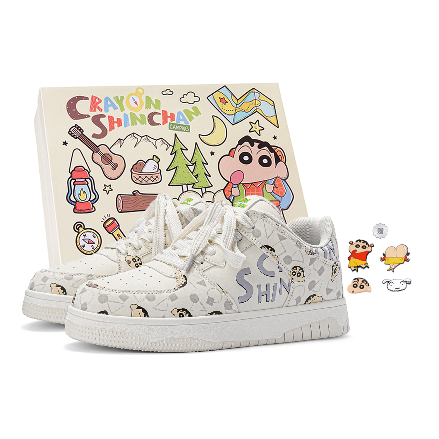 

Crayon Shinchan Низкие скейтерские кеды унисекс Vanilla Ecru с двумя случайными шармами для обуви, цвет Vanilla Ecru+Random Shoe Charm 2 Pcs
