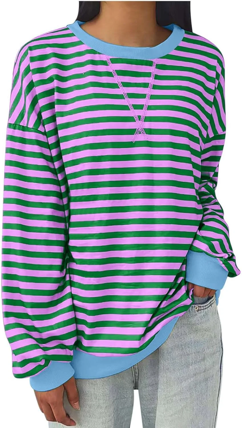 

Женский полосатый оверсайз свитшот с длинным рукавом