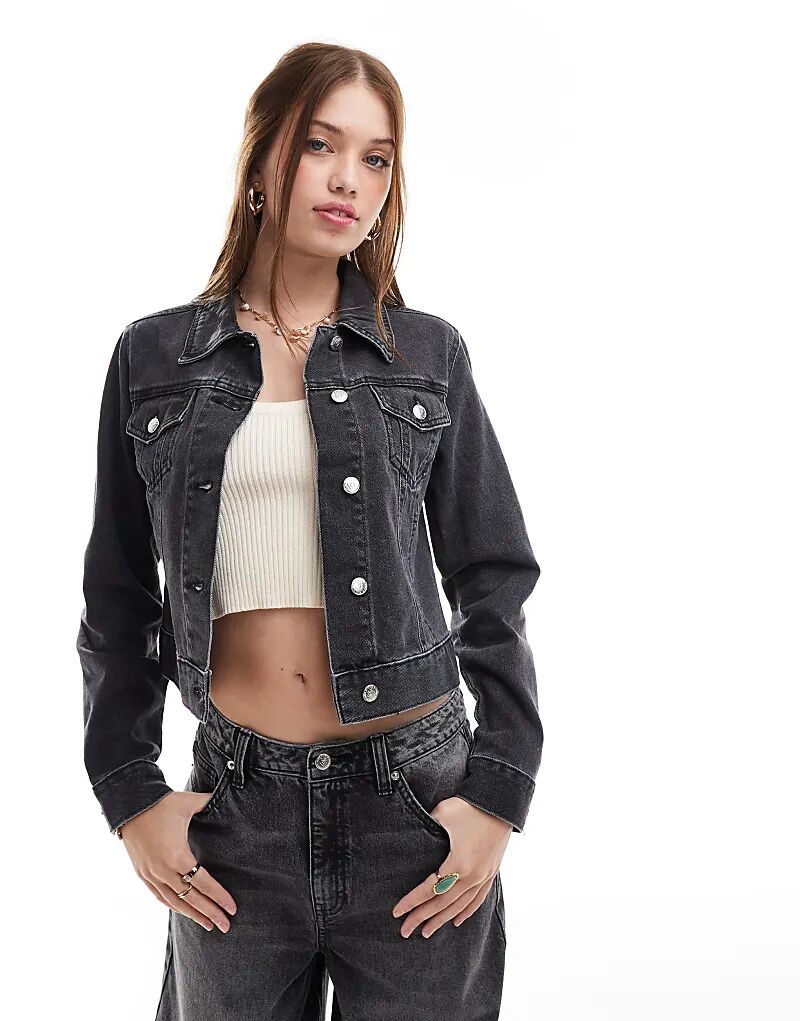

Джинсовая куртка для подружки в черном цвете Miss Selfridge