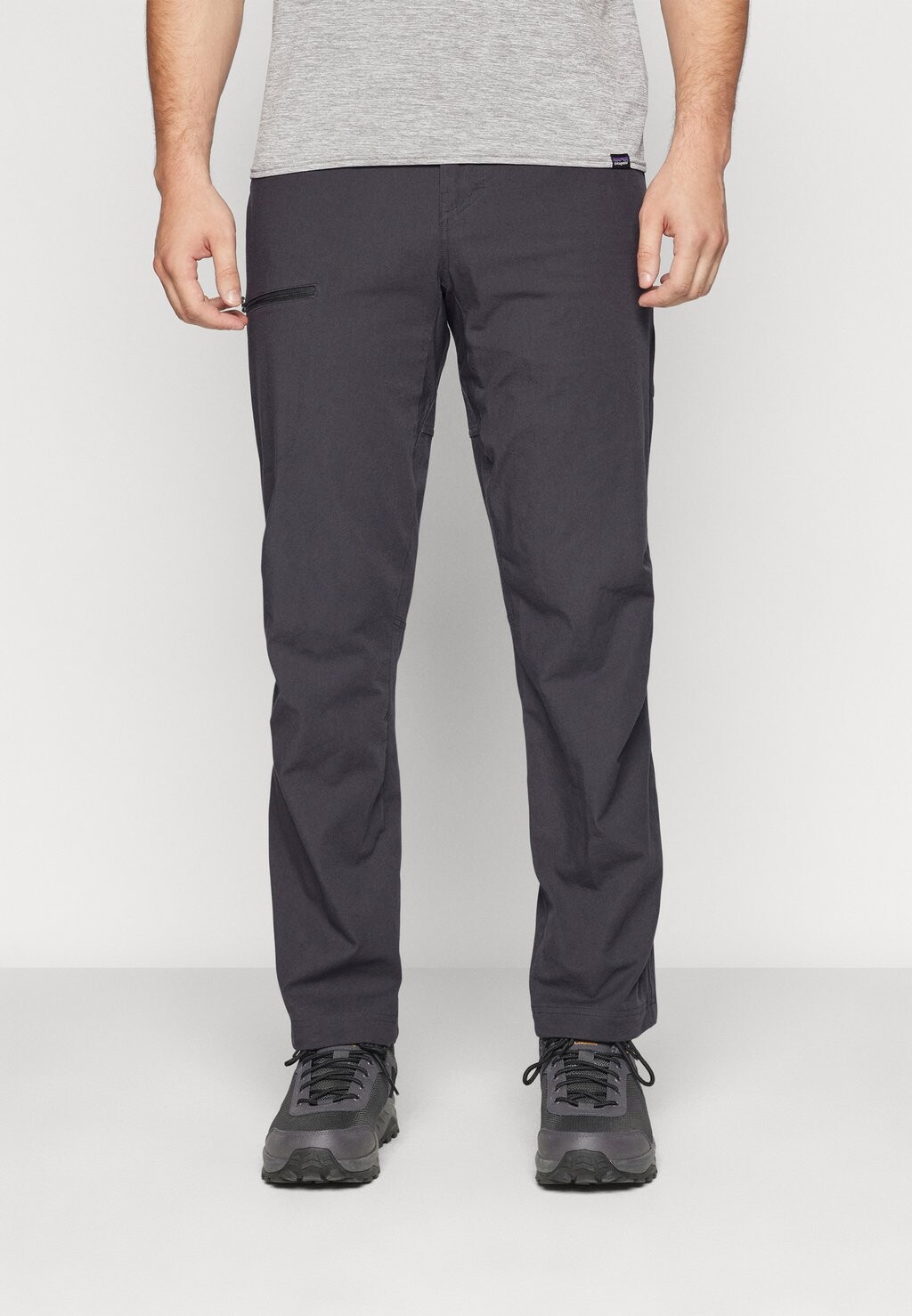 Брюки для активного отдыха VENGA ROCK PANTS REG Patagonia, черный — фото 2