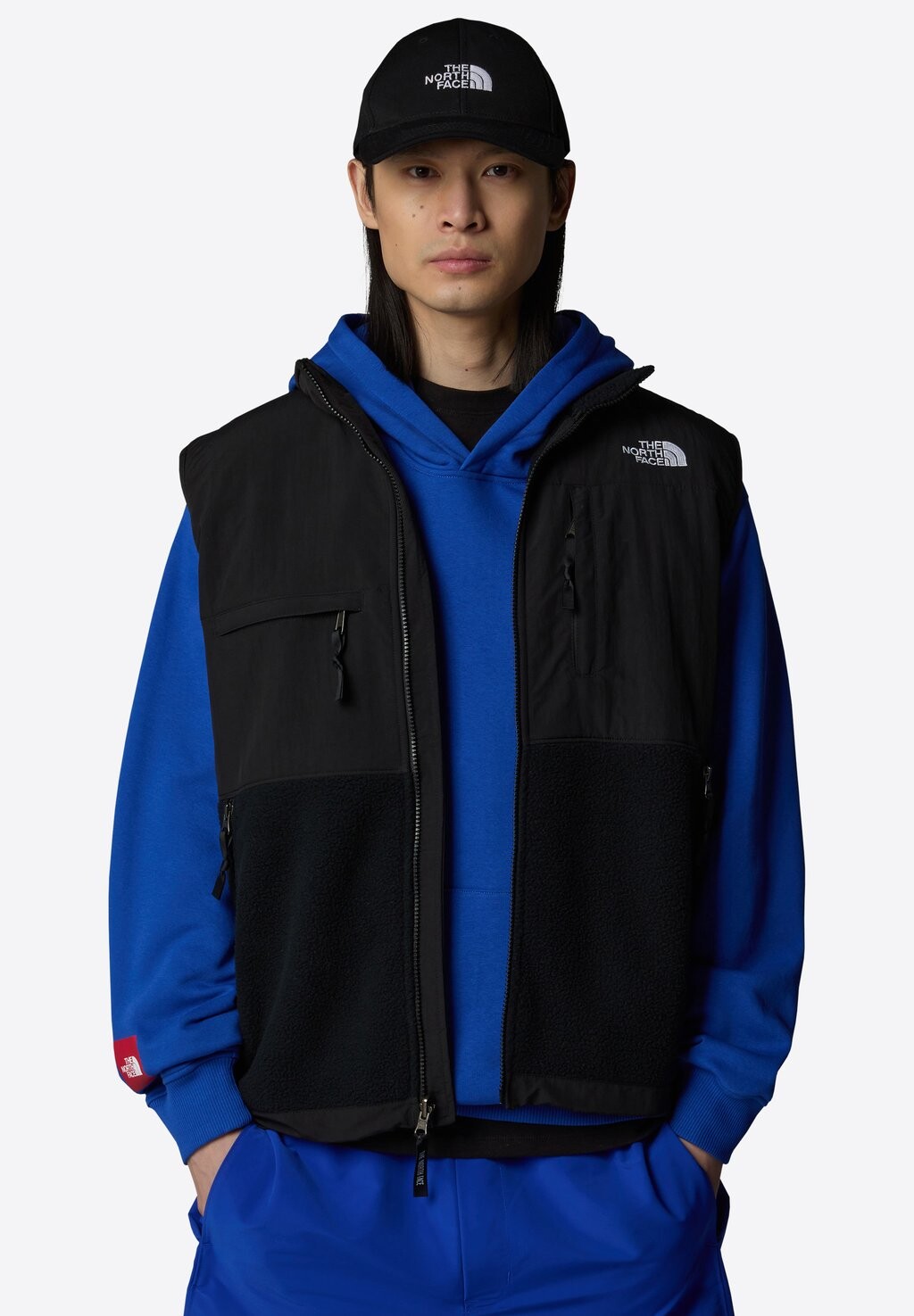 

Жилет The North Face, черный