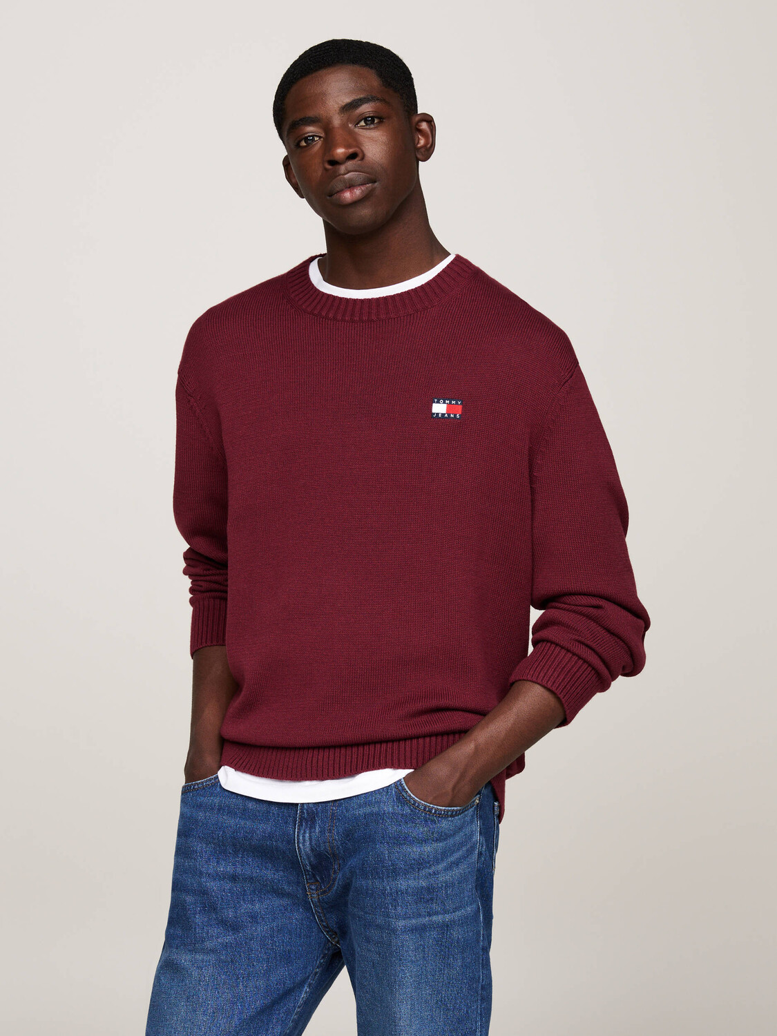 

Свитер Tommy Jeans Regular Fit, бордо