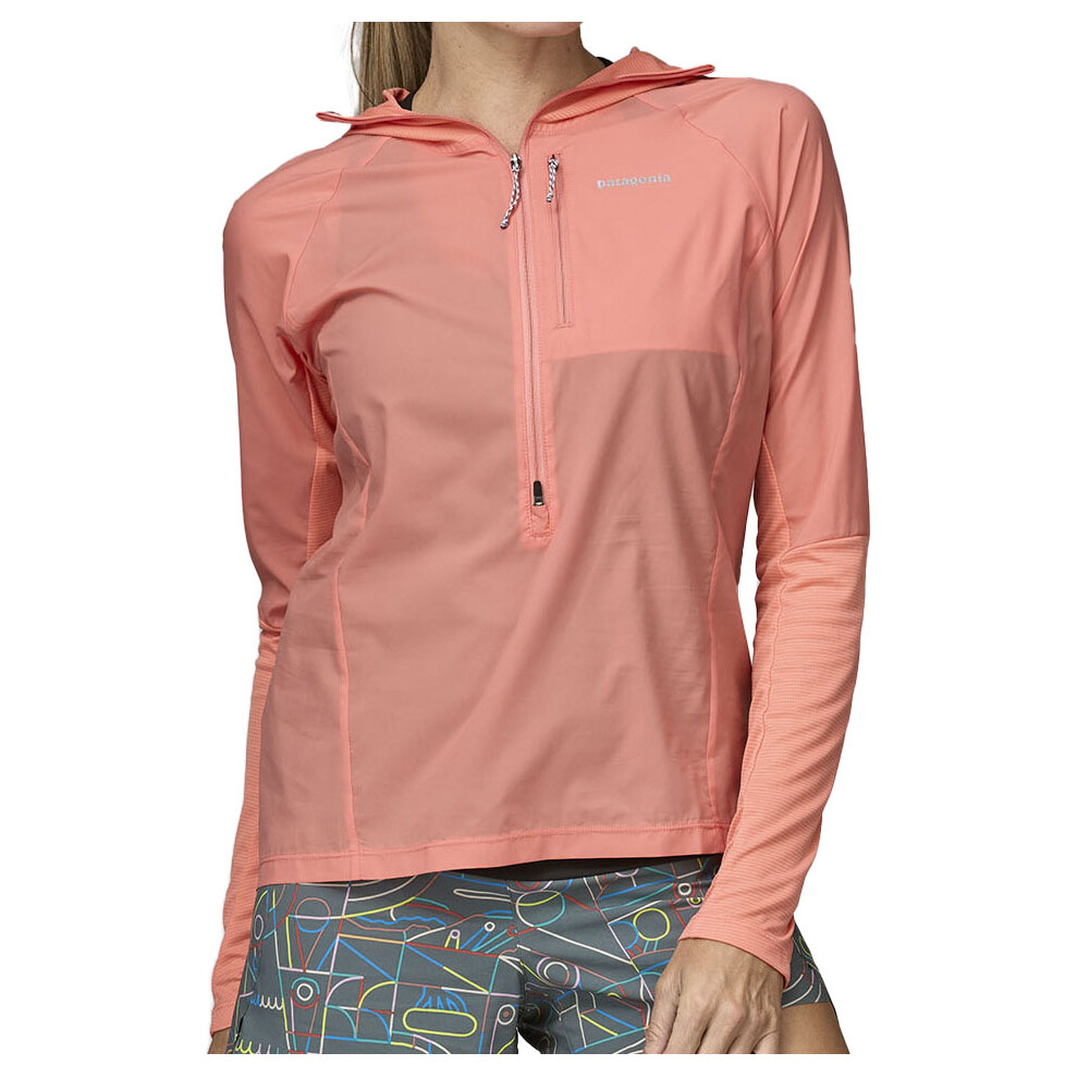 

Беговая куртка Patagonia Women's Airshed Pro P/O, цвет Coho Coral