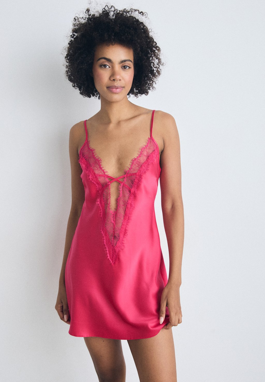 

Ночная рубашка CHERRYANN CHEMISE Ann Summers, розовый