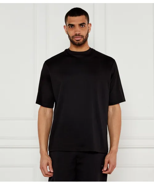 

Футболка Loose fit Armani Exchange, черный