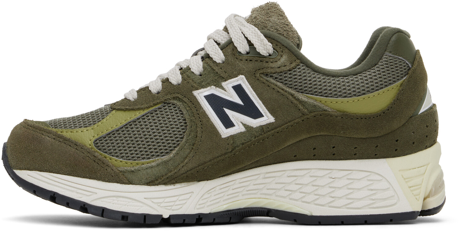 Зеленые кроссовки 2002R New Balance, Dark moss/Covert green — фото 3