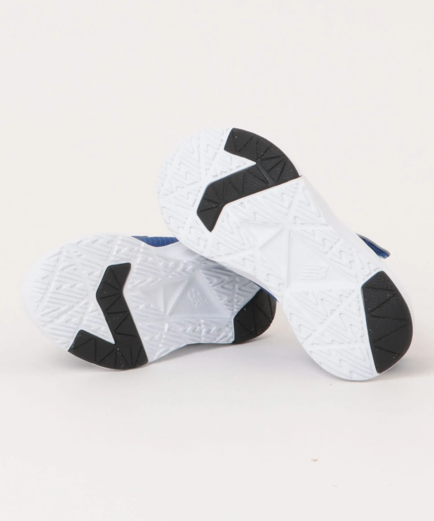 Детские кроссовки для бега сверхлёгкие PT578 V1 New Balance чёрные — фото 3