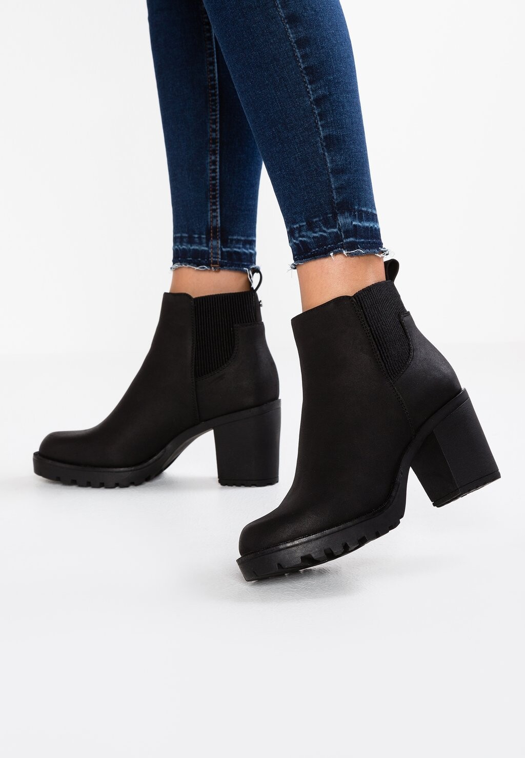

Ботильоны на платформе ONLY SHOES, черный
