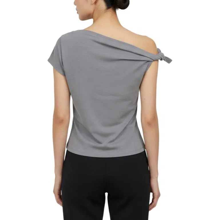 Футболка женская Adidas Charcoal Gray — фото 3