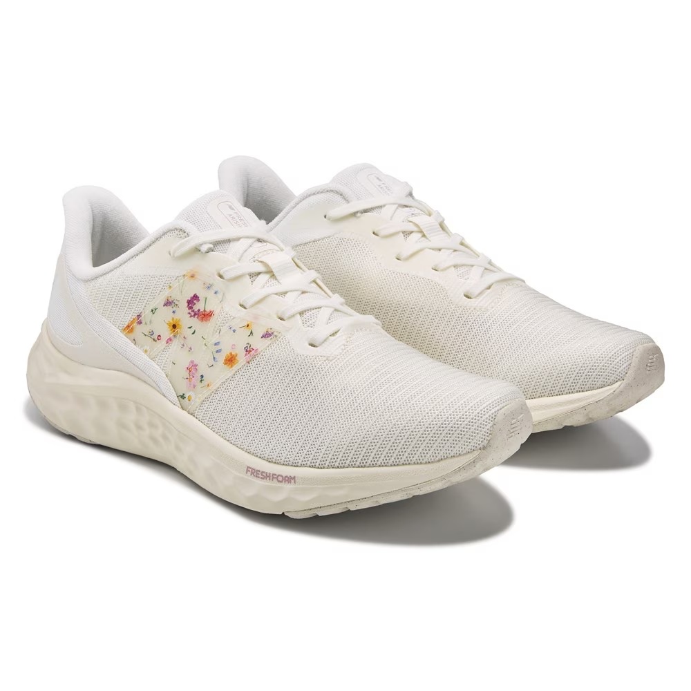 Кроссовки для бега New Balance Arishi v4 fresh foam, white/floral