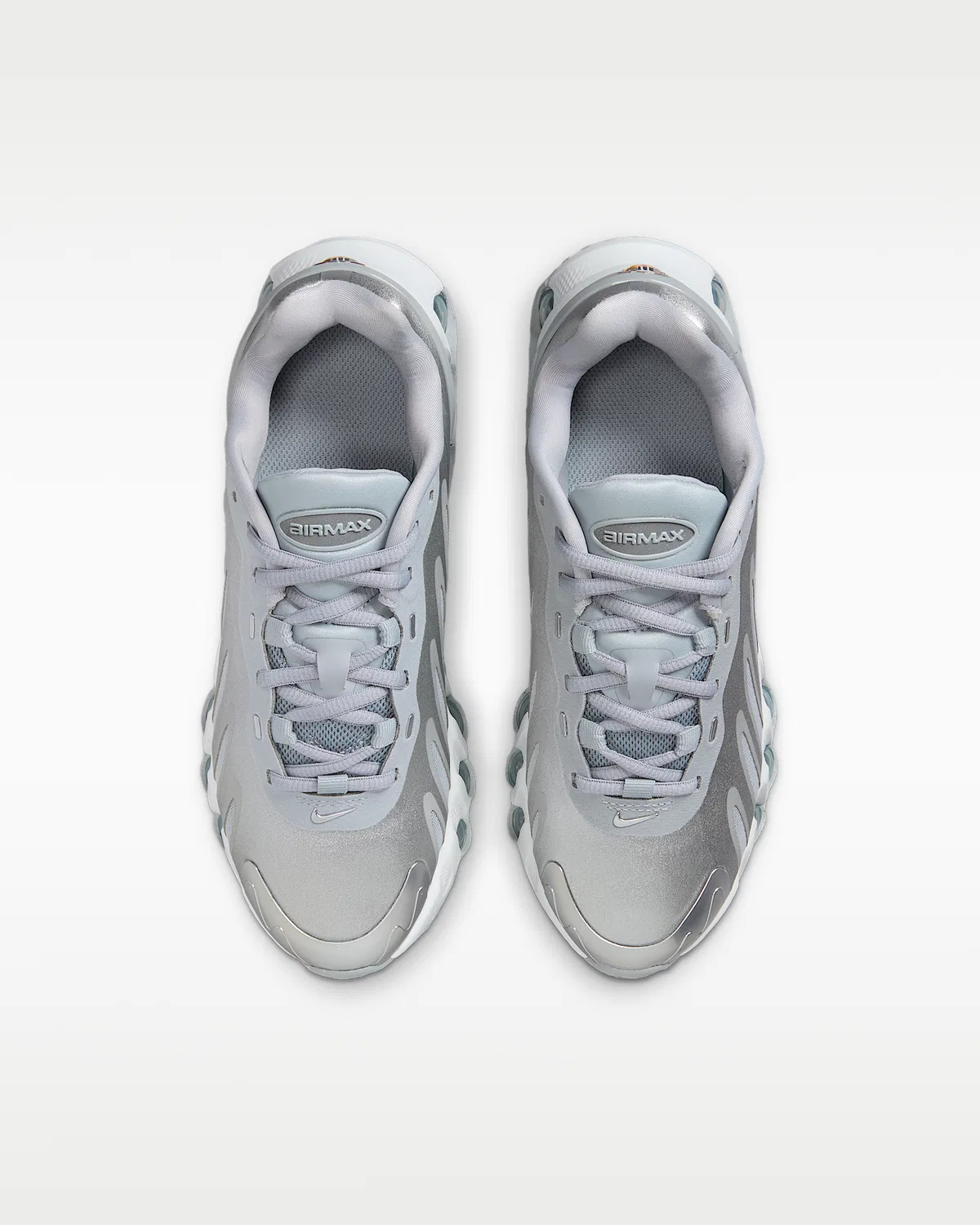 Кроссовки для старших детей Nike Air Max Dn8, Wolf Grey/Off White/Off White/Metallic Silver — фото 4