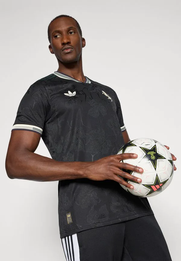 Оригинальная третья футболка «ювентуса» сезона 25/26. Adidas Performance, Black/Ecru Tint — фото 4