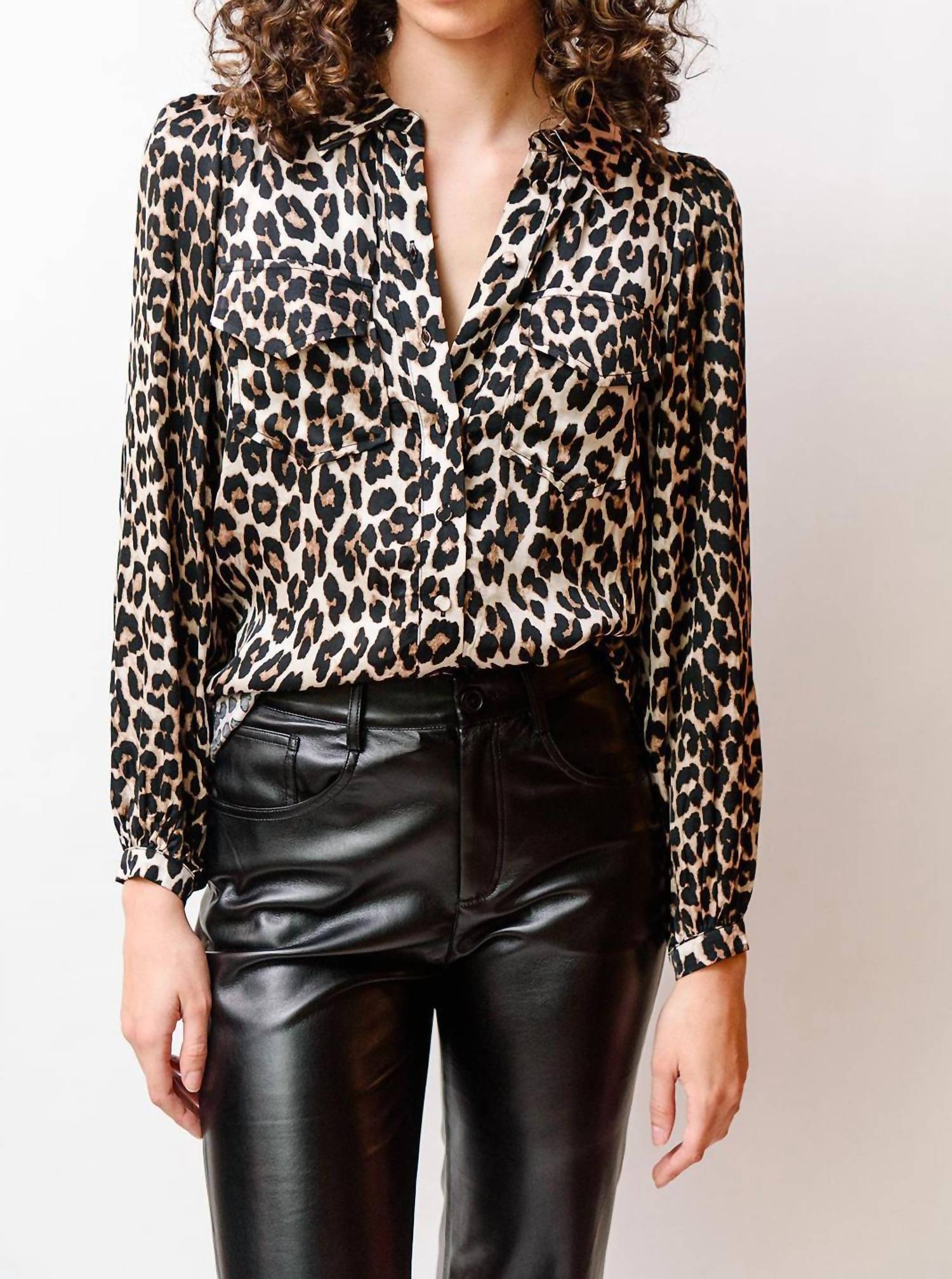 

Блузка Lanna Leopard в коричневом цвете Suncoo