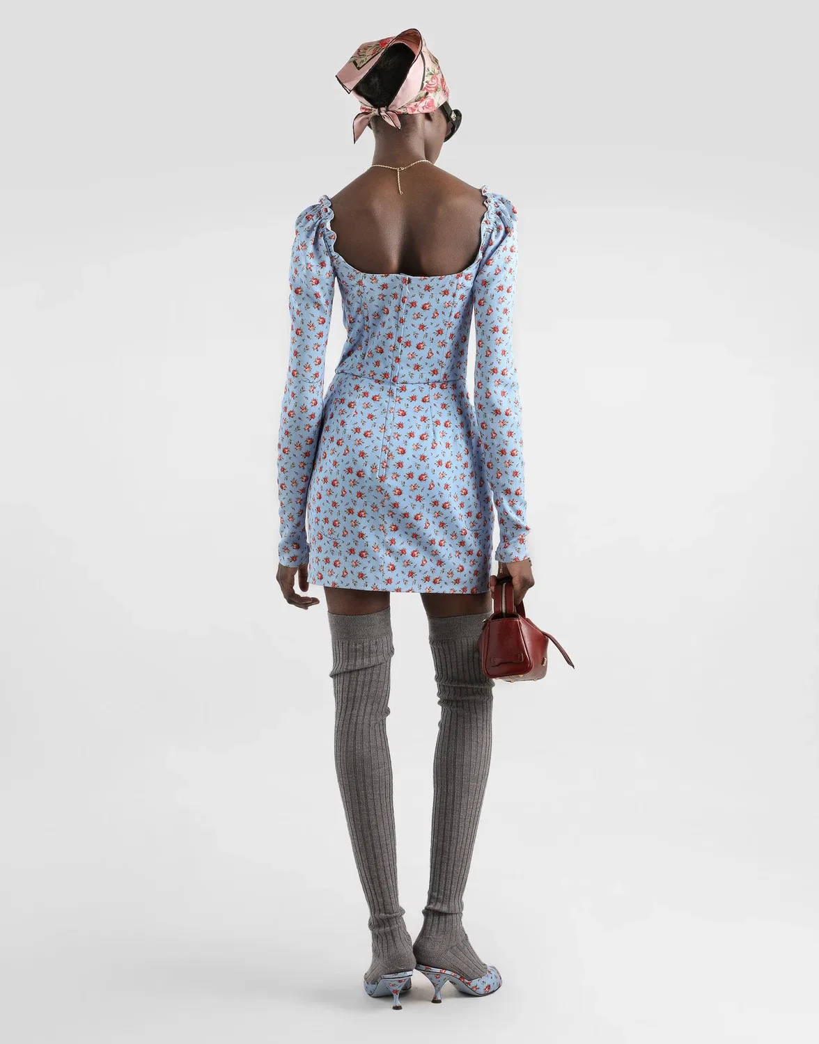 Короткое платье из шармеза с мелким розовым принтом DOLCE & GABBANA, мультицвет — фото 3