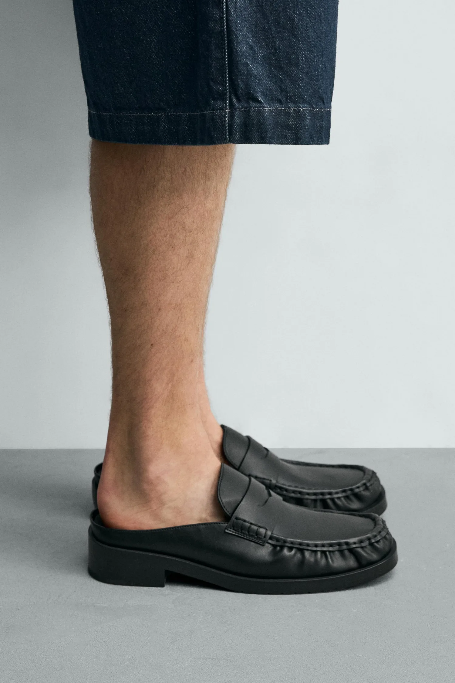 Муловые лоферы Zara, черный
