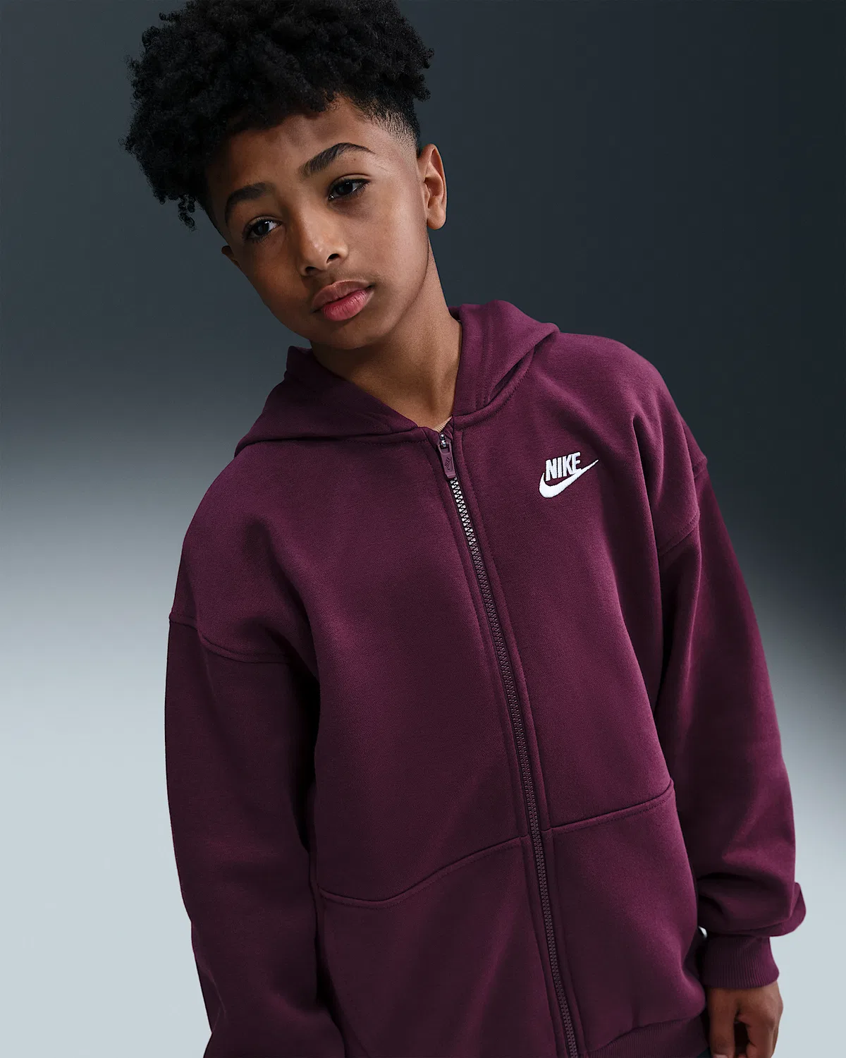 Детская увеличенная худи на молнии Nike Sportswear Club Fleece, Bordeaux/White — фото 3