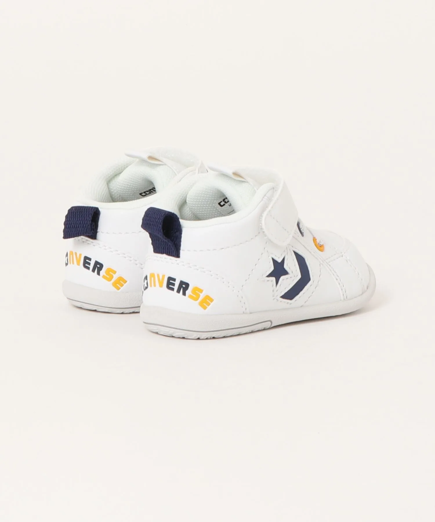 Кроссовки для детей из синтетической кожи MINI INCHSTAR CONVERSE белые с розовым — фото 2