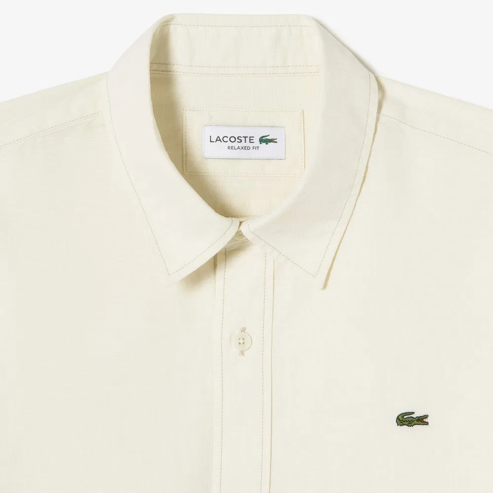 Мужская рубашка из шамбре цвета айвори от Lacoste — фото 2
