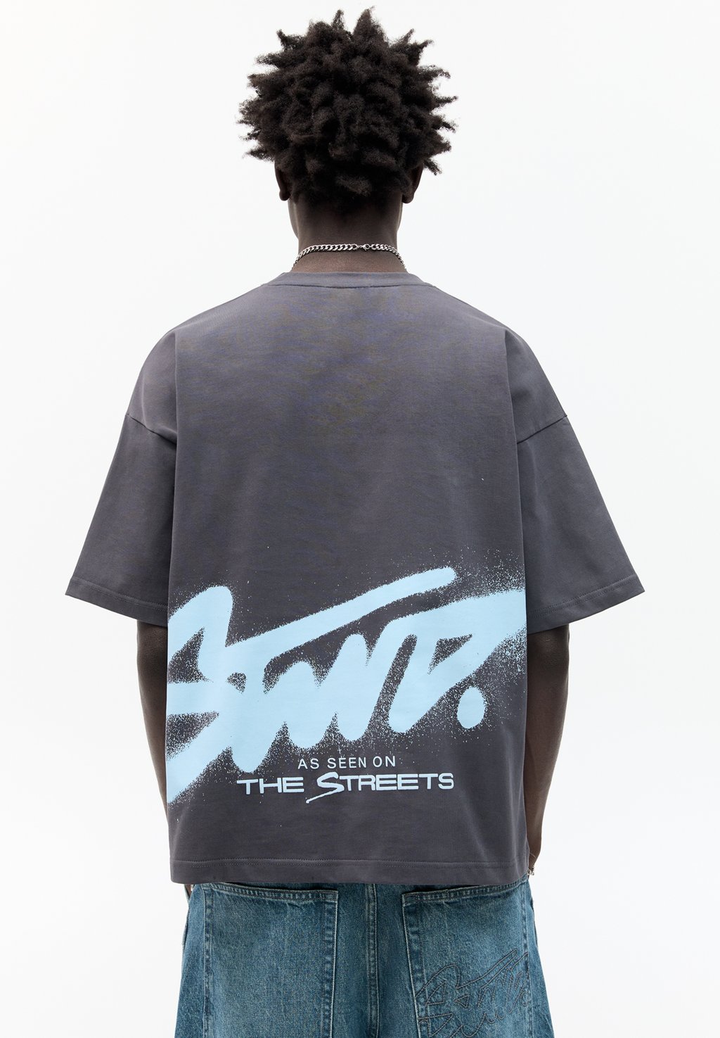

Футболка с принтом GRAFFITI GRAPHIC SHORT SLEEVE PULL&BEAR, темно-серый