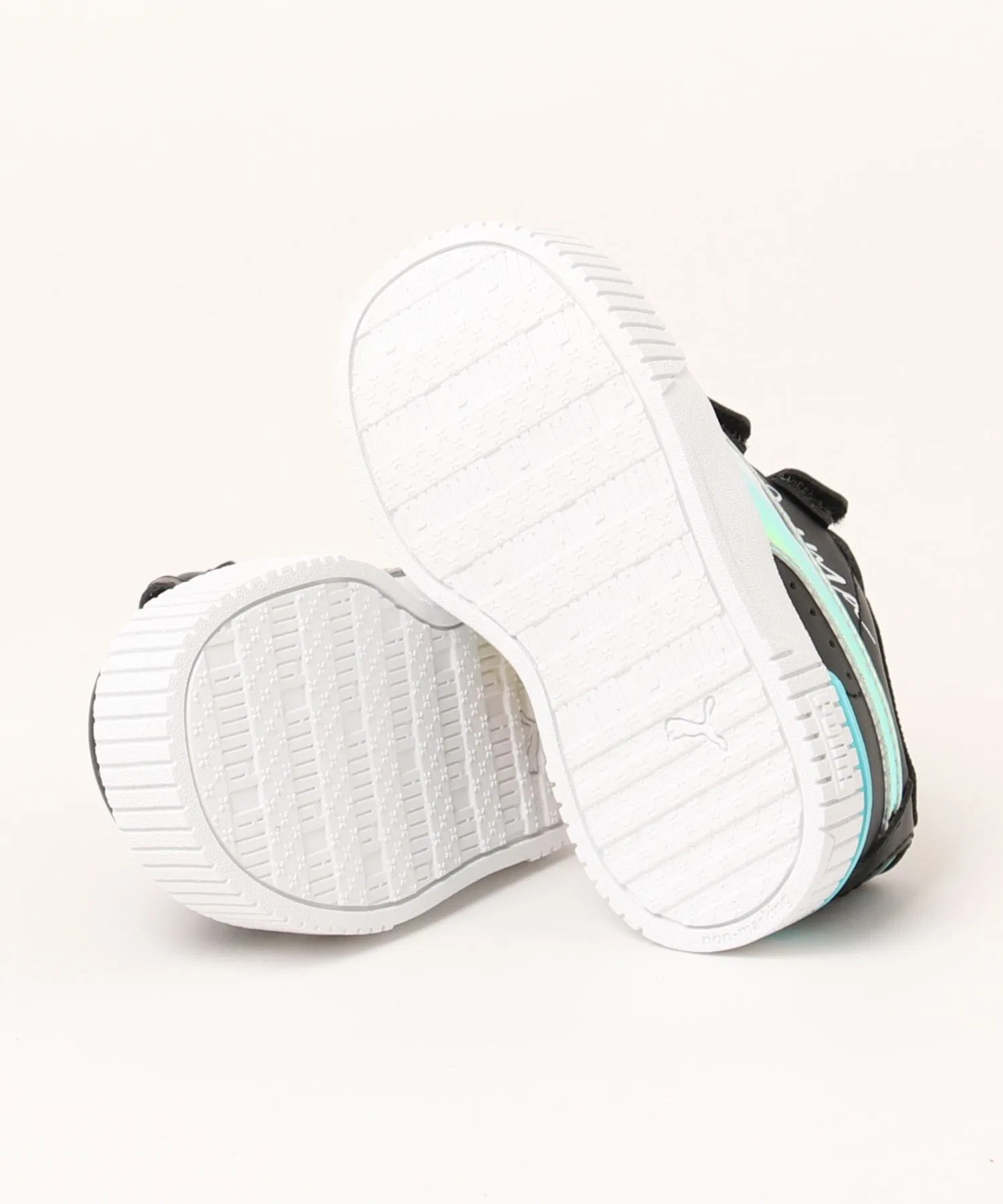 Детские кроссовки PUMA Carina 2.0 Crystal Wings чёрные — фото 3