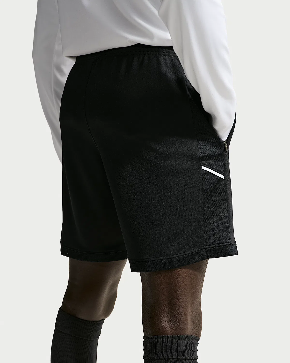 Мужские футбольные шорты Nike Dri-FIT Academy, Black/Black/White — фото 3