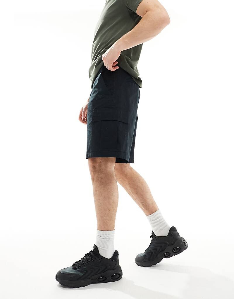 

Черные тканые шорты карго Nike Club