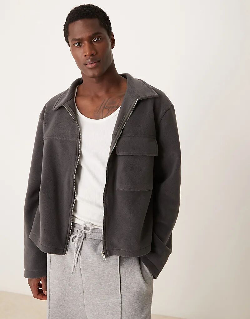 

Объемная куртка на молнии из флиса угольного цвета ASOS DESIGN