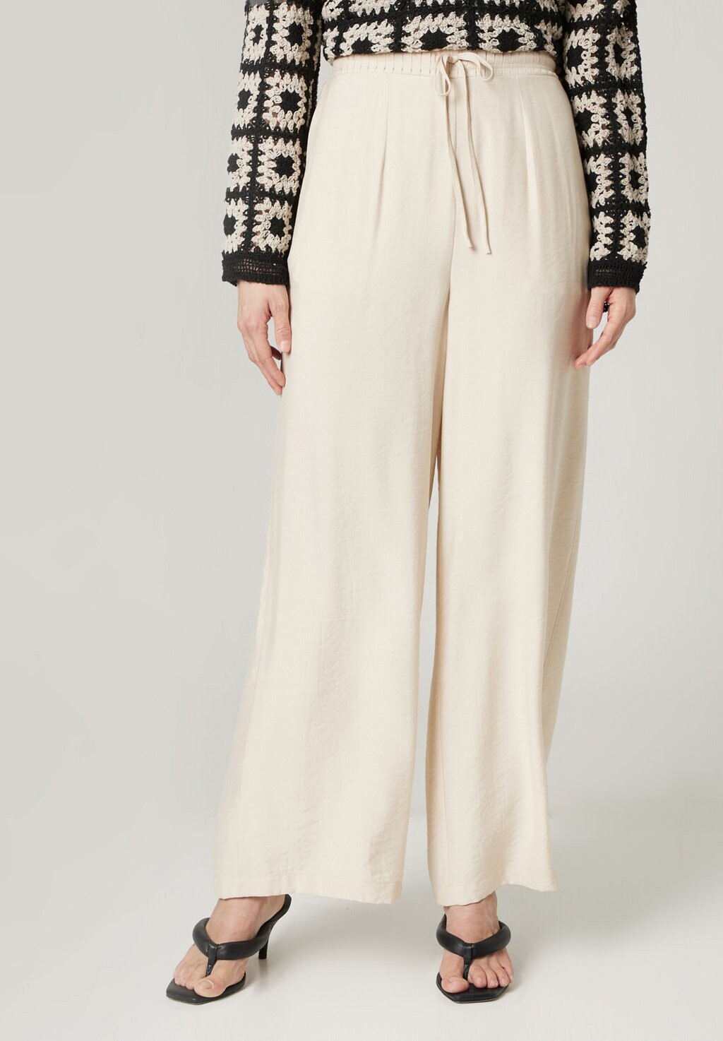 

Брюки JANAY Guido Maria Kretschmer Collection, цвет beige