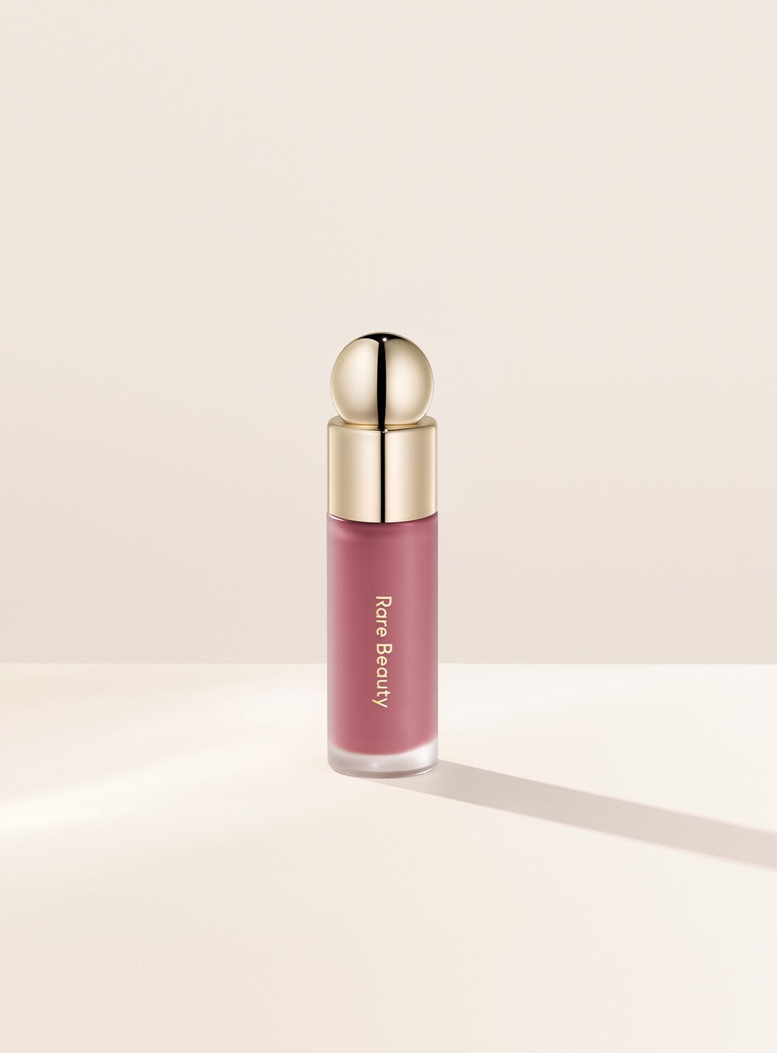 

Жидкие румяна Soft Pinch Rare Beauty, цвет believe/true mauve (dewy)