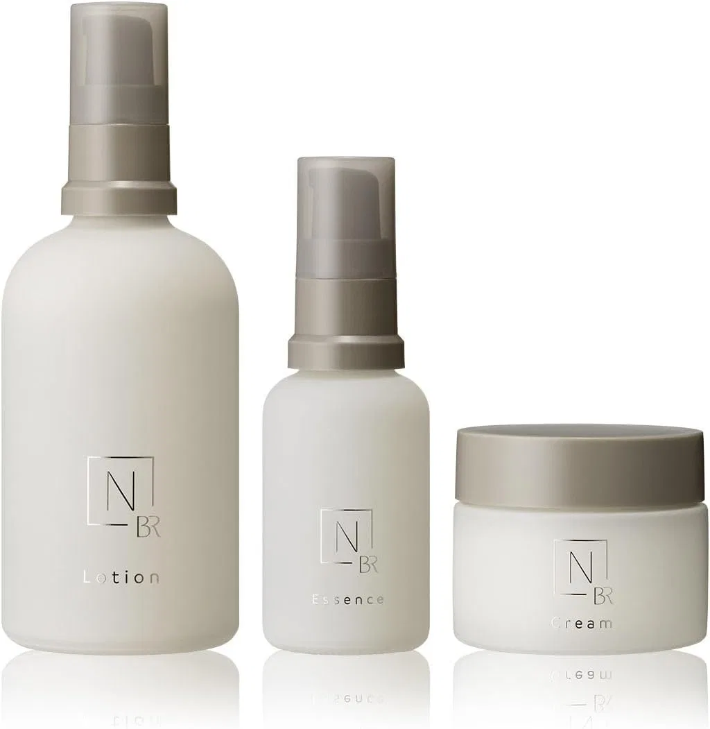 Уходовый набор N Organic Bright Whitening: тоник, сыворотка, крем, 2 месяца, цитрусово-травяной аромат