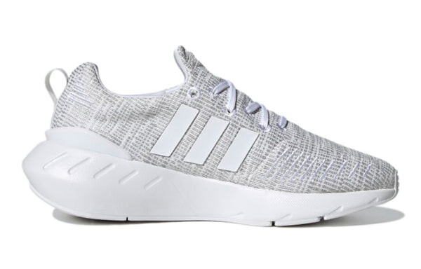 Кроссовки Swift Run 22 Adidas, белый — фото 2
