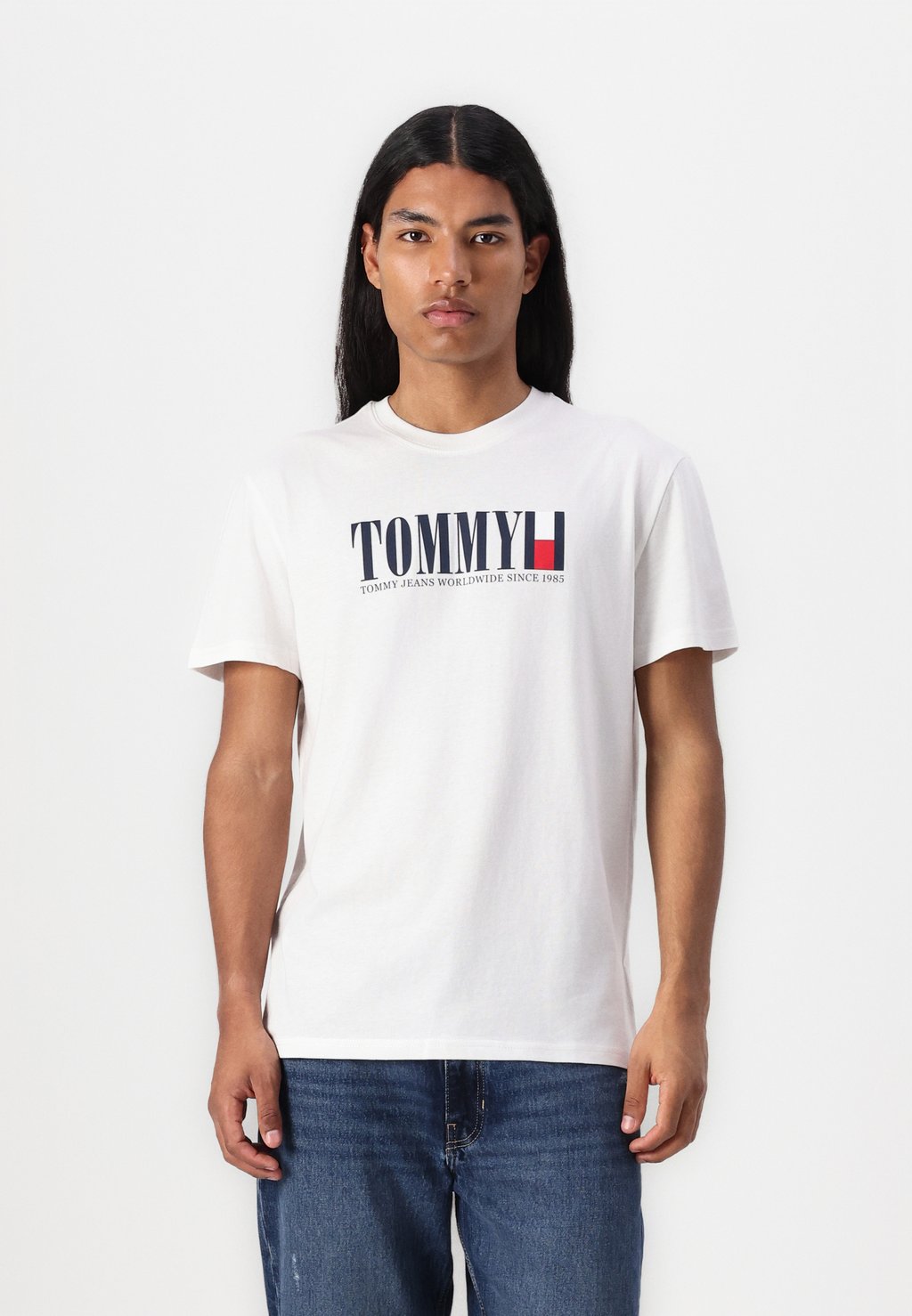 

Футболка с принтом DNA FLAG TEE Tommy Jeans, кремовый