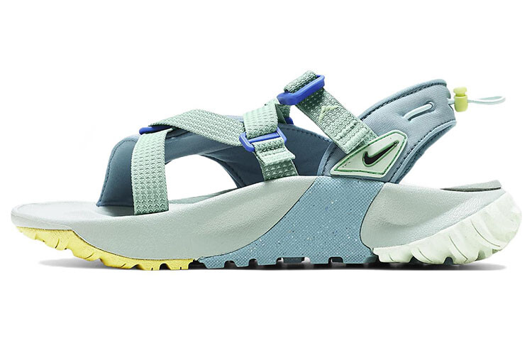 

Женские пляжные сандалии Nike Oneonta