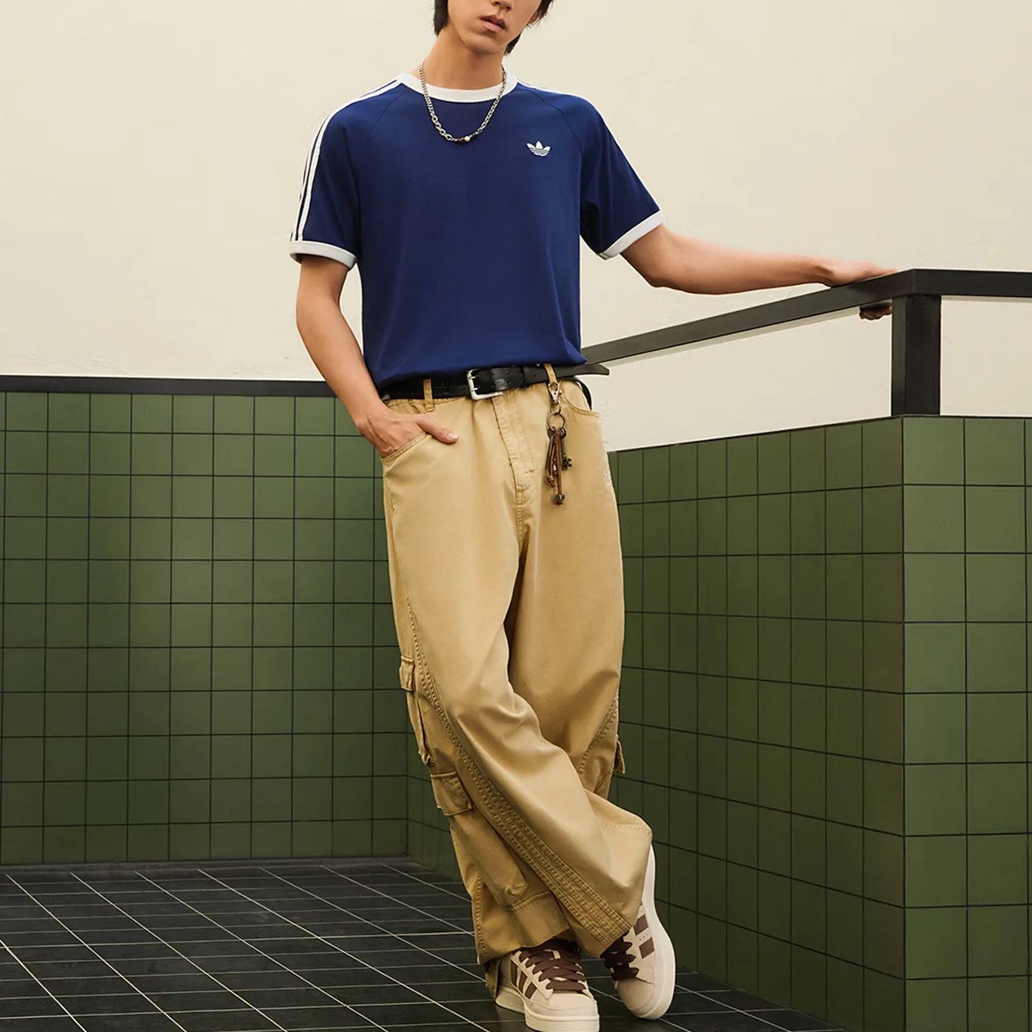 Футболка мужская с 3 полосками Adidas Originals, темно-индиго — фото 4
