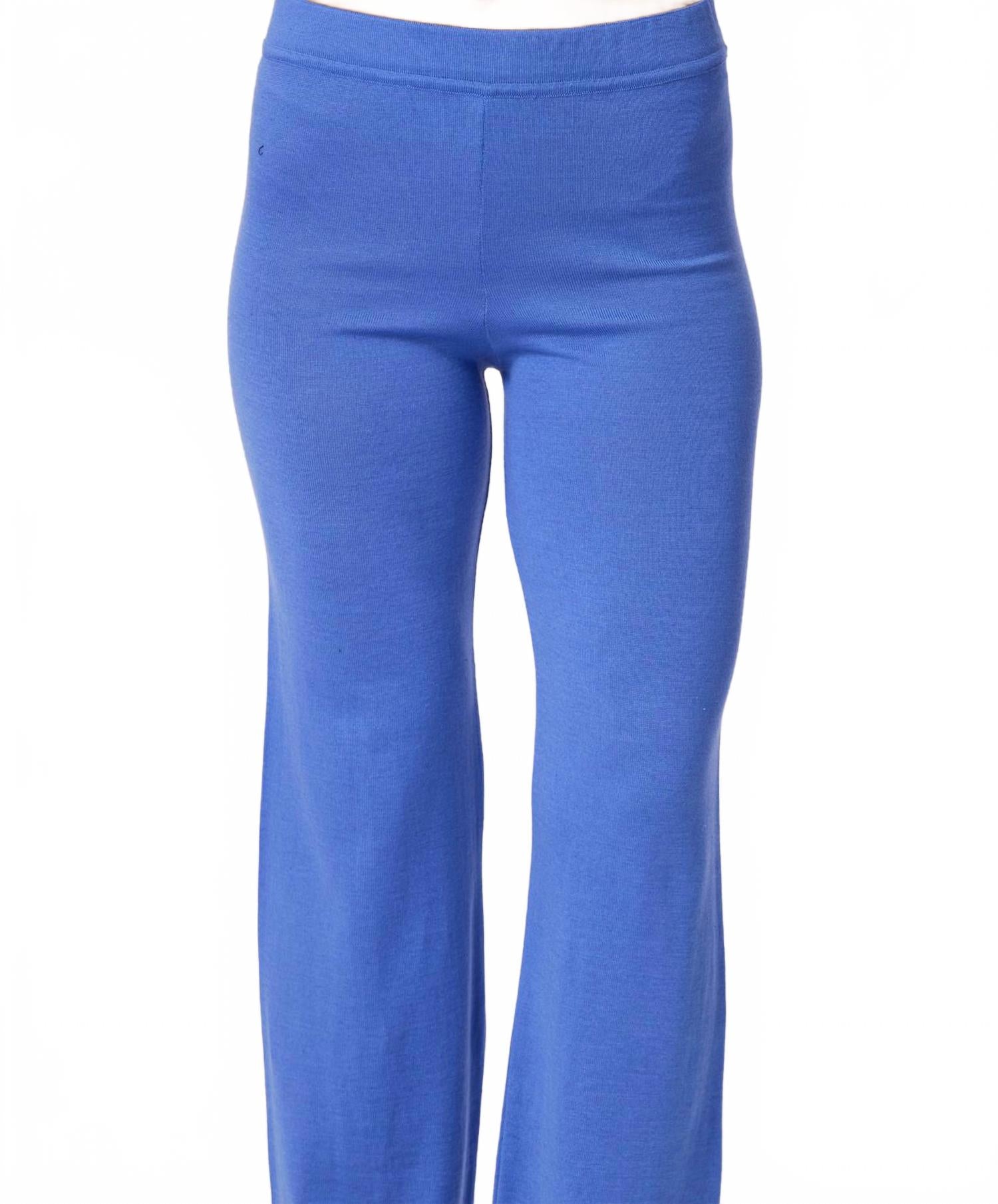 

Трикотажные брюки для дома в цвете Peri French Kyss, Peri