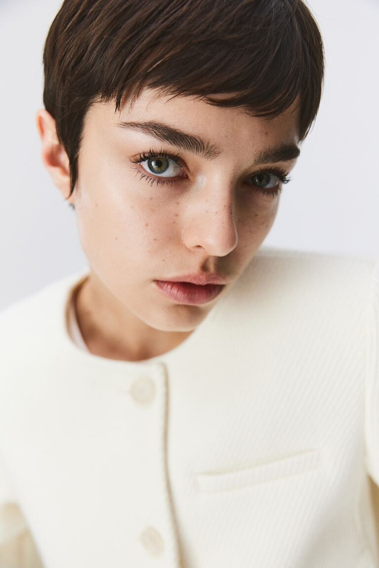 

Короткая куртка из твила H&M, бежевый