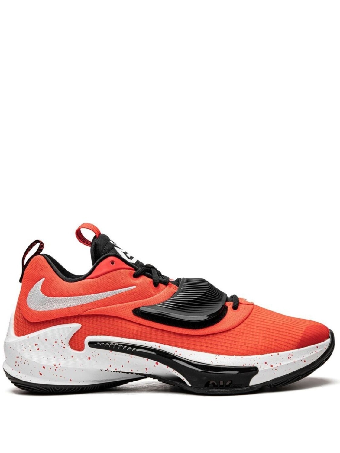 

Кроссовки Zoom Freak 3 TB Nike, красный