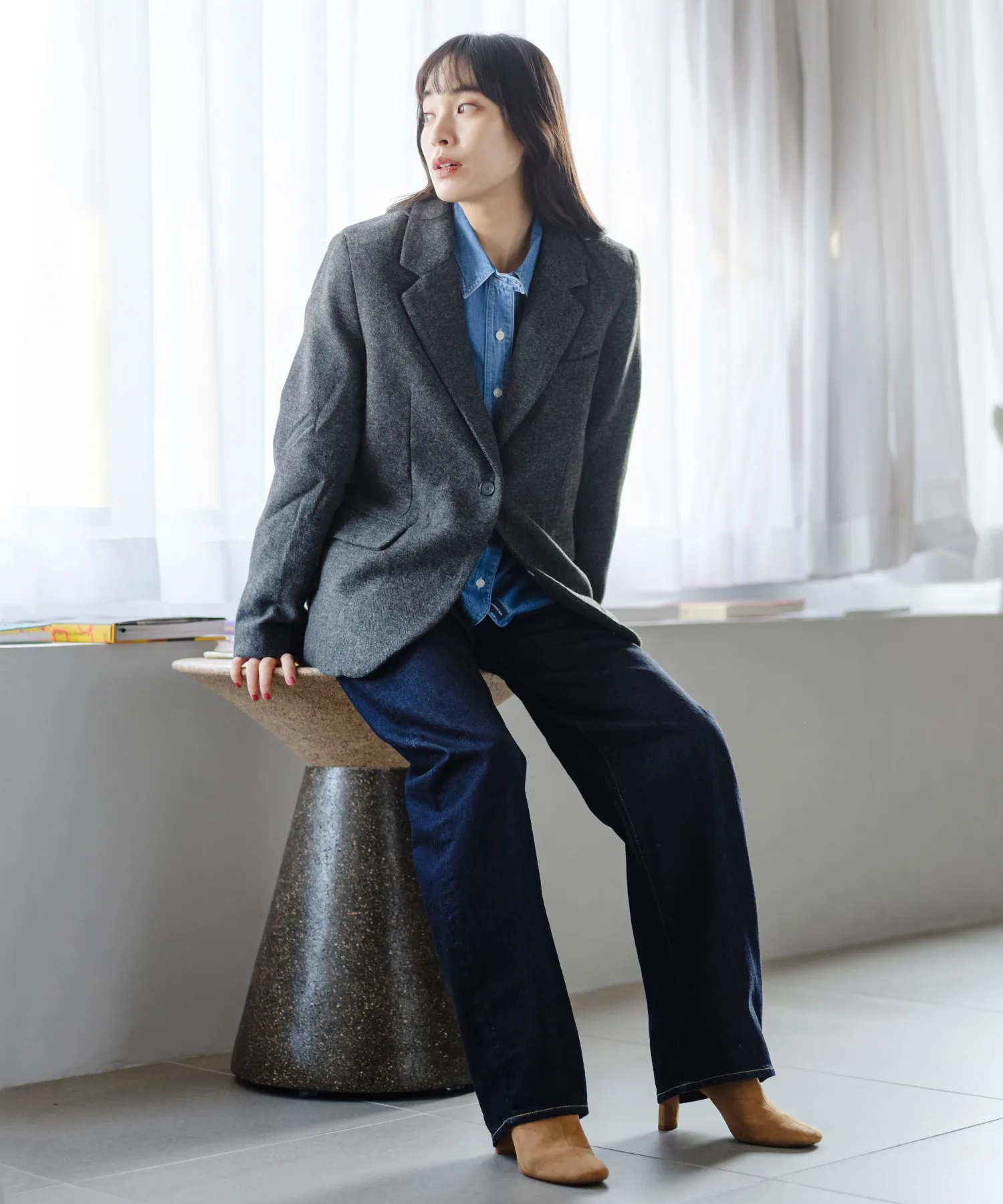 Женская куртка классического кроя из твида Levi's Tweed Jacket черная — фото 4