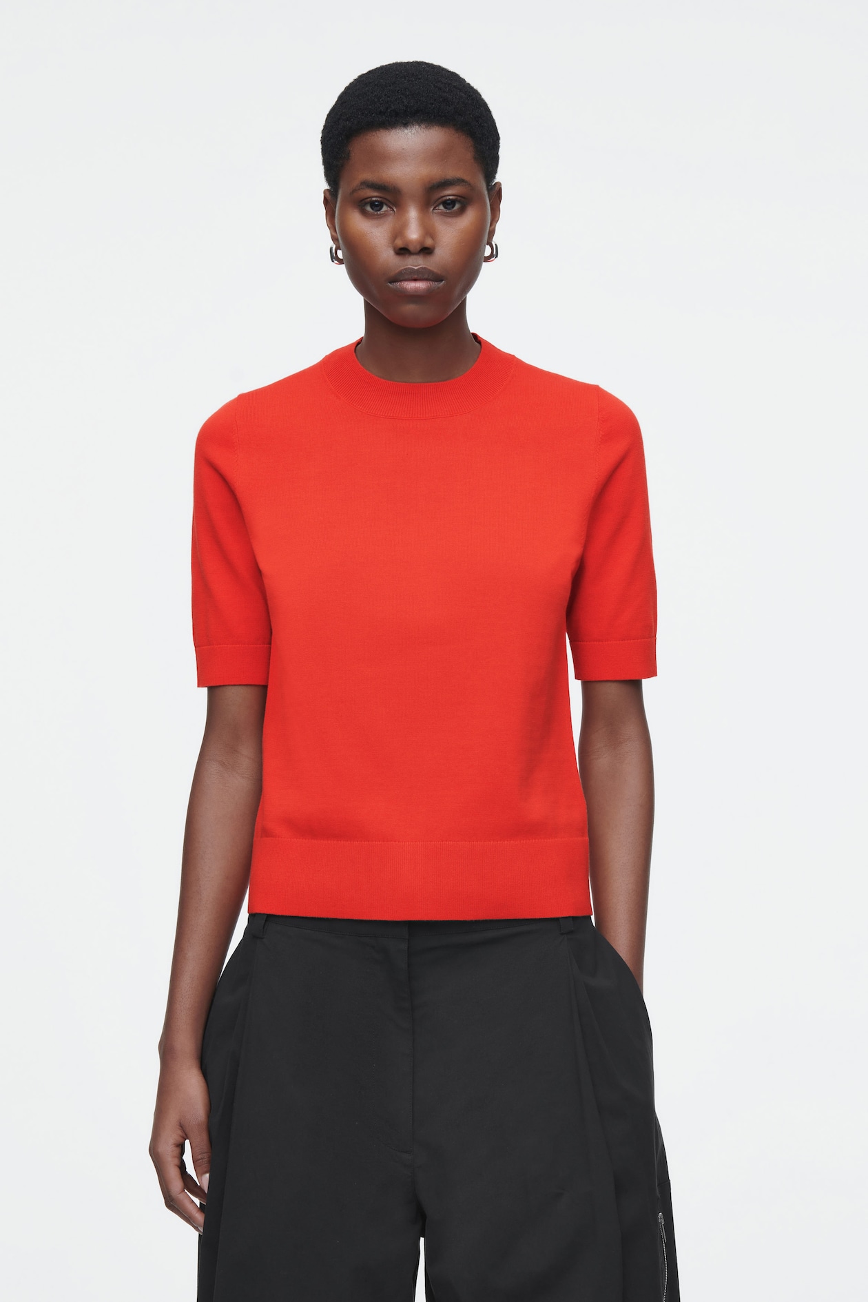 

Трикотажная футболка-regular fit COS, красный