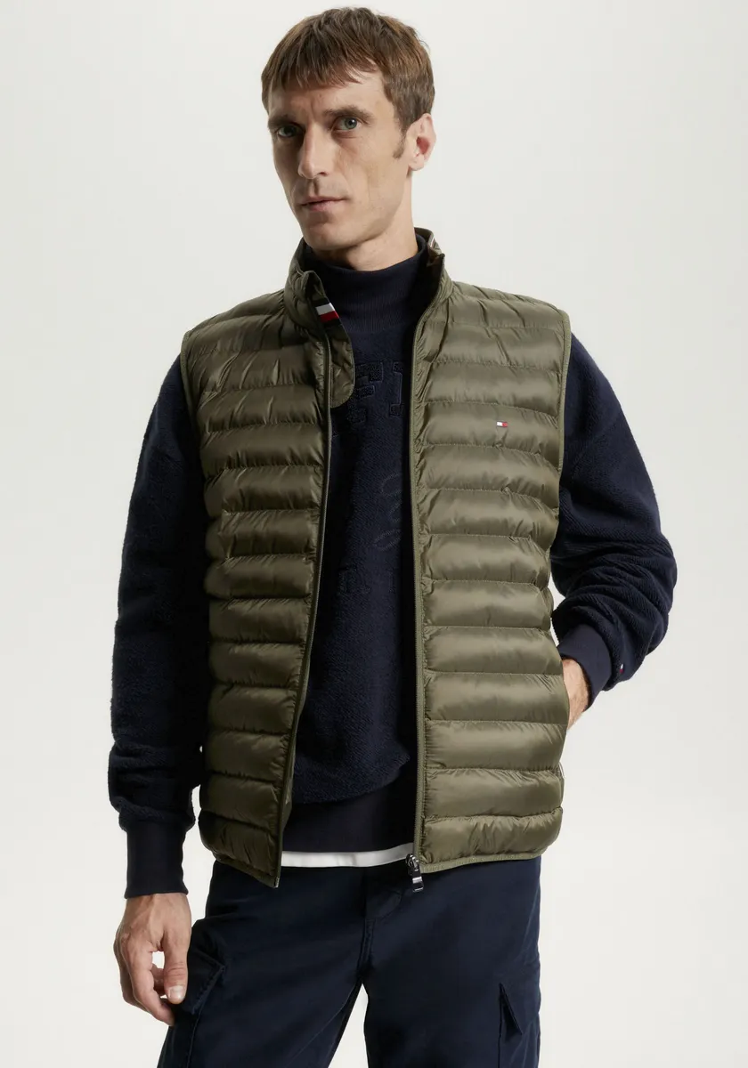 

Стеганый жилет Tommy Hilfiger "PACKABLE RECYCLED VEST", зеленый