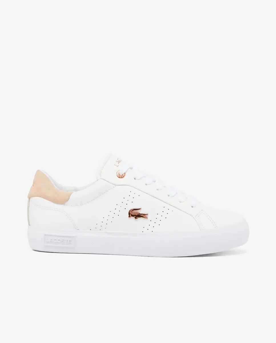 Белые женские спортивные туфли Powercourt 20 Lacoste