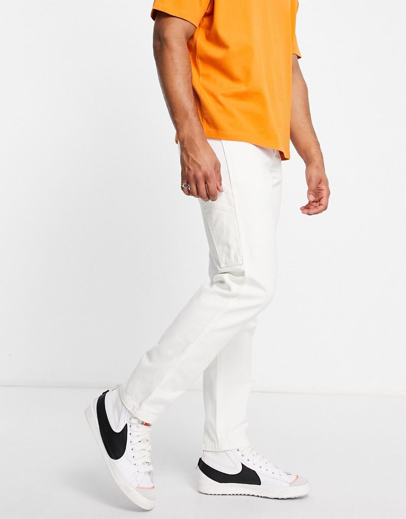 

Белоснежные плотные брюки из плотной ткани Dickies